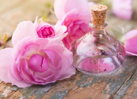 تصویر 4 از قیمت خرید گلاب ممتاز کاشان + فروش ویژه